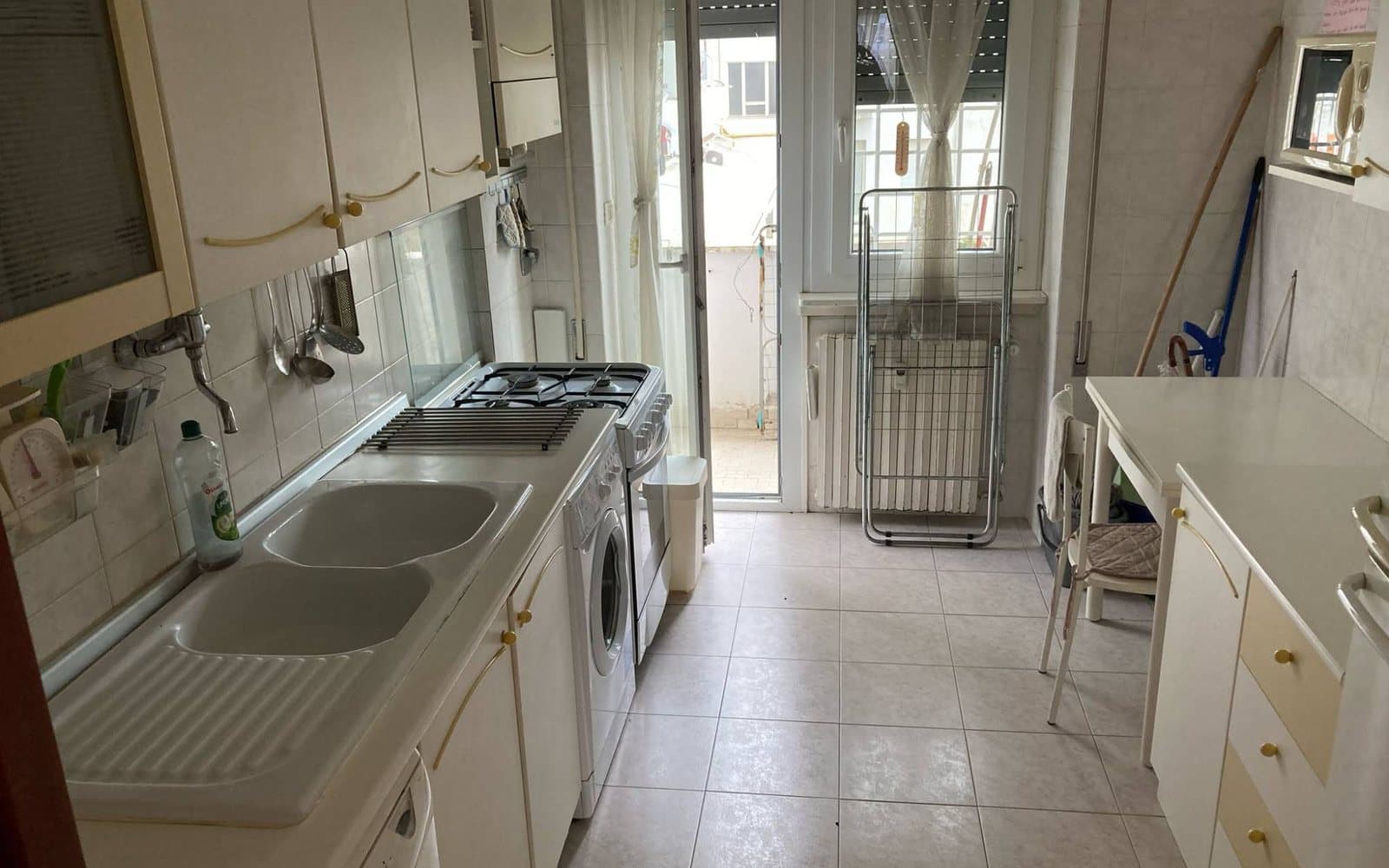 Una cucina che abbiamo ristrutturato: prima