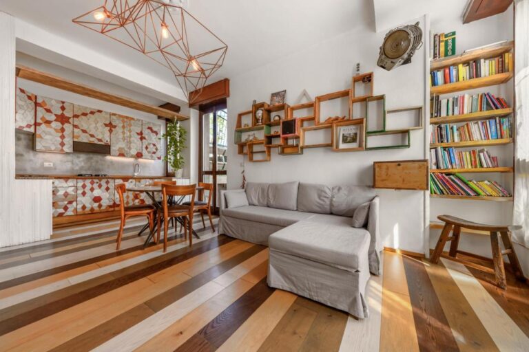 Isola Luxe Apt [150m METRO Marche ]